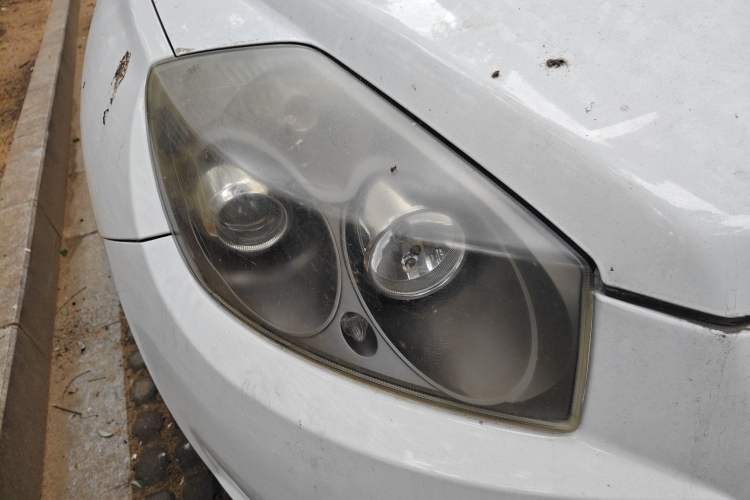 Used Geely Auto GX7 2015 Sports Edition 2.0L Automatic Luxury Upgrade Version China V Standard