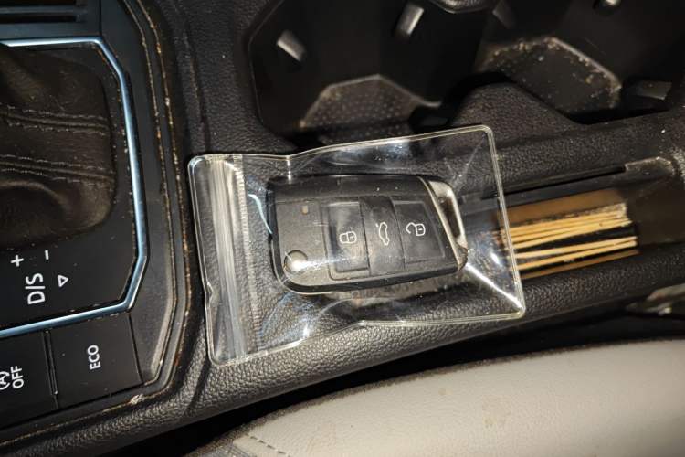 Used Volkswagen Lavida 2023 300TSI DSG Full-Comfort Edition
