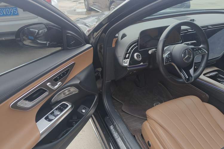 Used Mercedes-Benz E-Class 2024 E 300 L Luxury Model Driver Seat