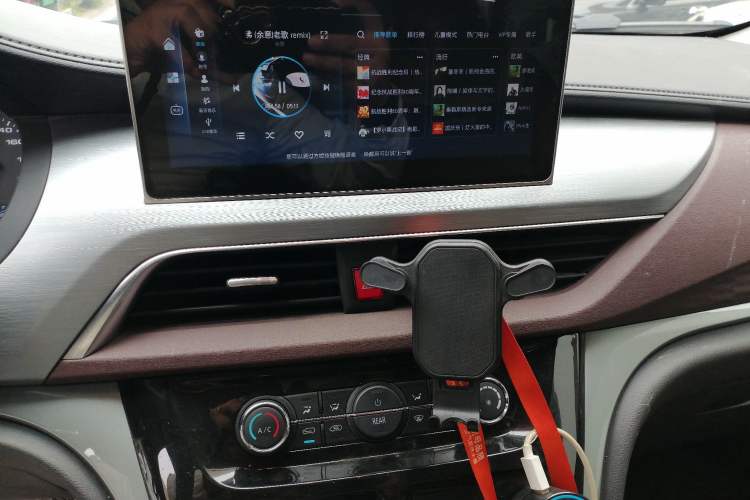 Used JAC Refine M3 2022 PLUS 1.5T 7-Seater Standard Model
