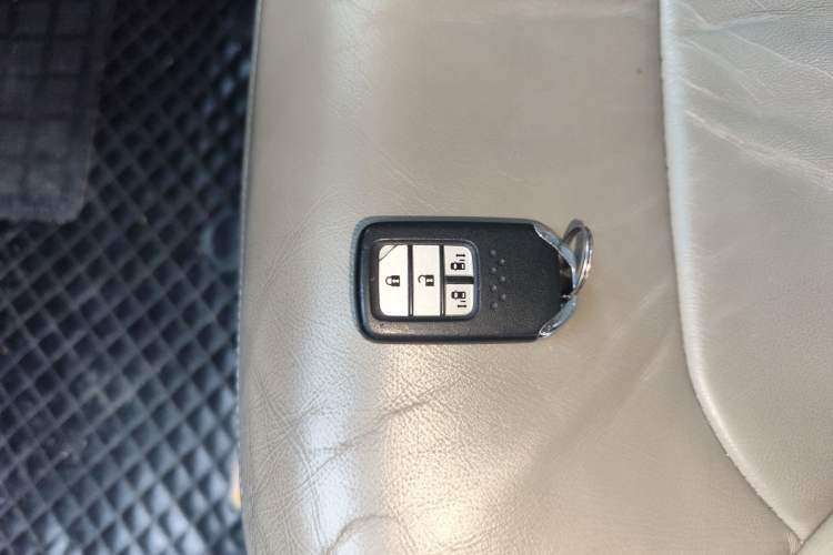 Used Honda Odyssey 2015 2.4L Smart Edition
