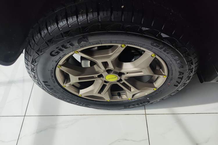 Used JETOUR Traveler 2023 2.0T All-Wheel Drive Conquer PRO