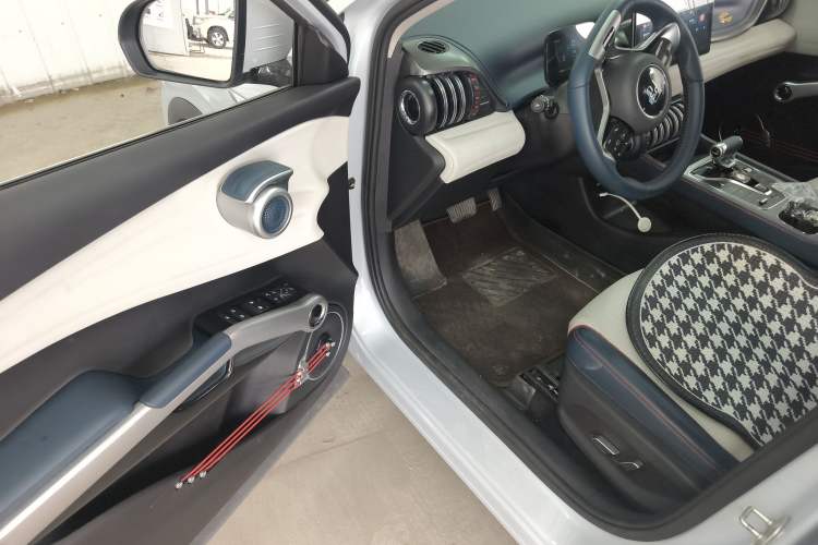 Used BYD Yuan PLUS 2022 510 km Luxury Version
