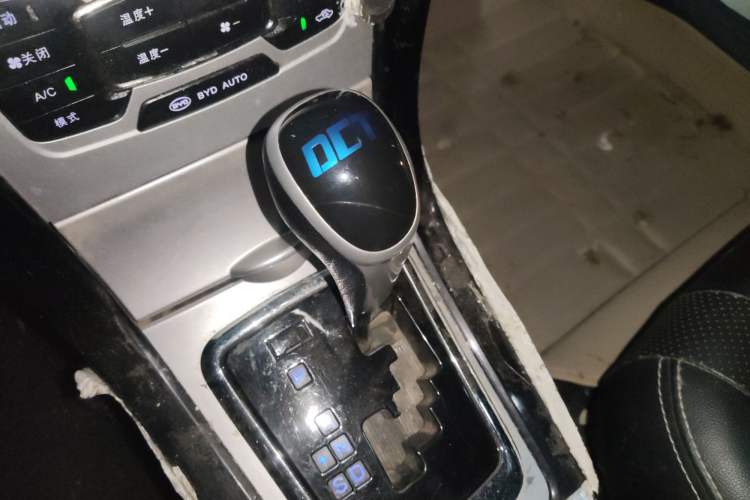 Used BYD Surui 2014 1.5TID Automatic Luxury Model
