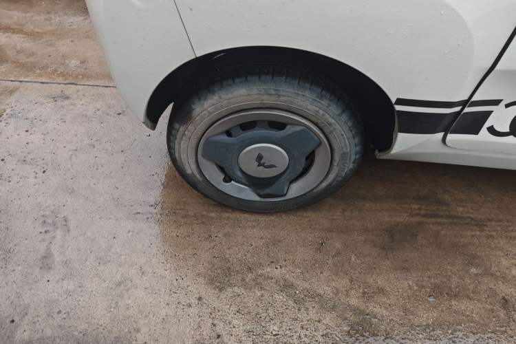 Used Wuling Hongguang MINIEV 2022 Macaron Premium Model – Lithium Iron Phosphate Exterior 5