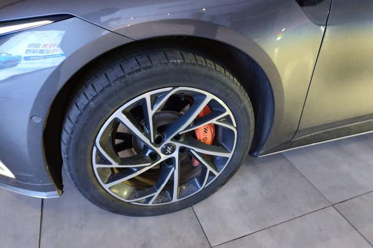 Used IM L7 2022 Dynamic Model Left Front Wheel Hub