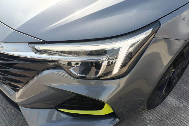 Used Roewe i6 MAX 2020 300TGI Automatic Cool & Stylish Skyroof Edition