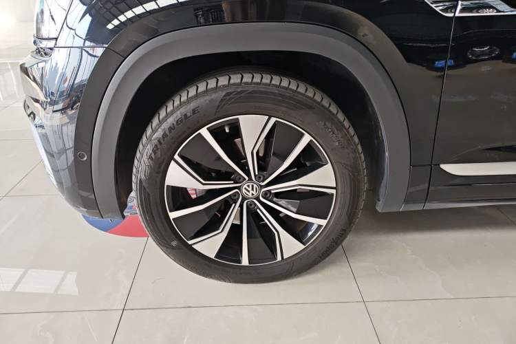Used Volkswagen Teramont X 2019 380TSI Four-Wheel Drive Prestige Luxury Edition Left Front Wheel Hub