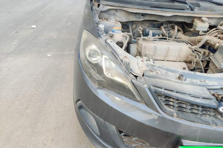 Used Chery Fengyun 2 2013 Hatchback 1.5L Manual Ruiyi Edition