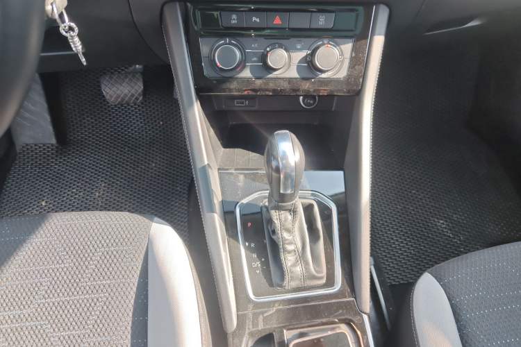 Used Jetta VS7 2023 280TSI Automatic Trend Edition
