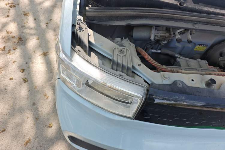 Used Wuling Hongguang MINIEV 2020 Freedom Version Lithium Iron Phosphate Right Front Headlight