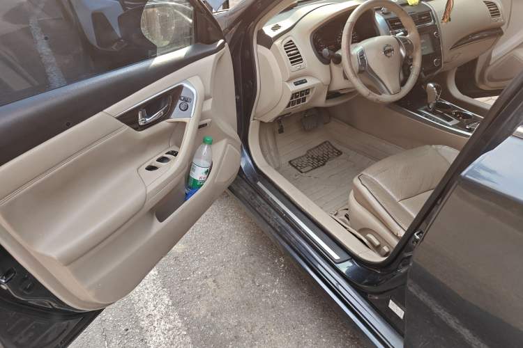 Used Nissan Teana 2014 Duke 2.5L XV-VIP Luxury Edition
