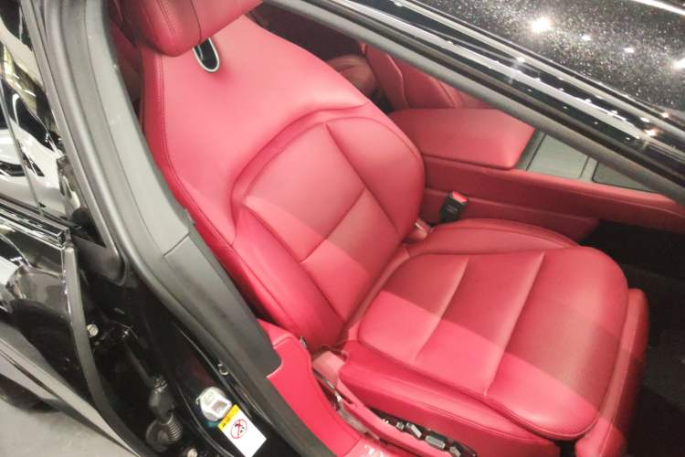 Used Avatr 12 2025 Refresh Max Extended-Range Version Right Front Seat