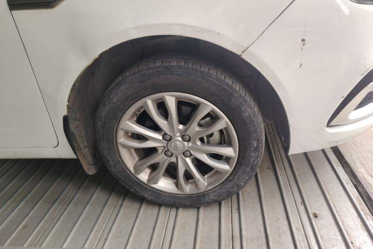 Used Geely Auto Vision 2019 Upgraded Model 1.5L Manual Luxury Version China V Standard
