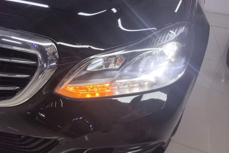 Used Mercedes-Benz E-Class 2015 Revised E 260 L