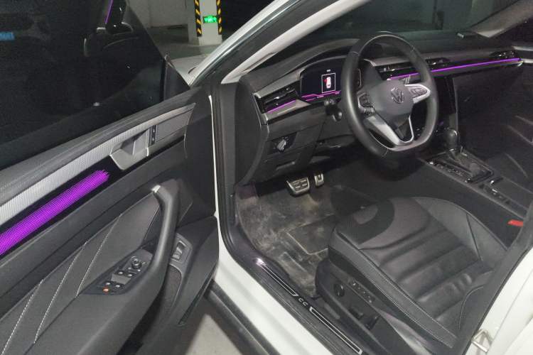 Used Volkswagen FAW-Volkswagen CC 2023 Hunting Vehicle 380TSI Hunter's Heart Edition
