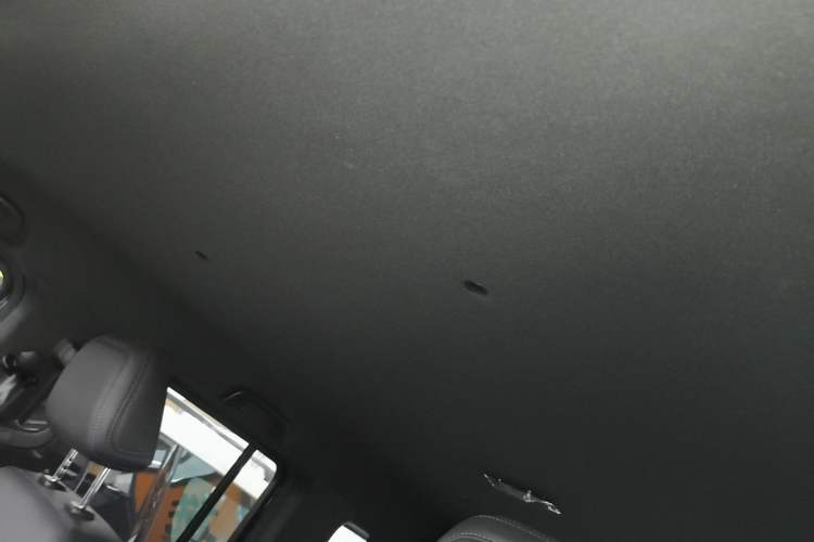 Used 212 T01 2025 2.0T Changfeng
