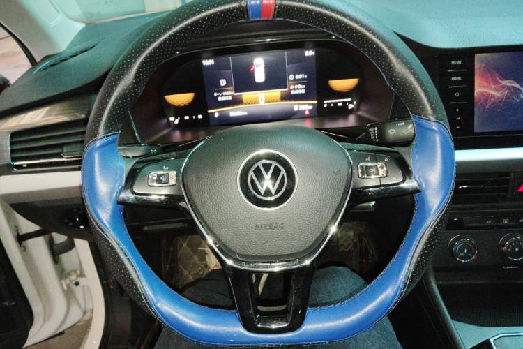 Used Volkswagen Lavida 2021 1.5L Automatic Vision Edition
