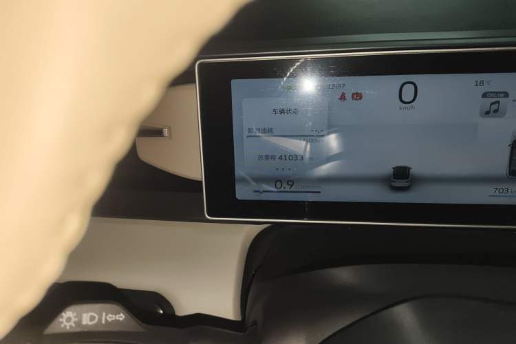 Used Geely Auto icon 2023 1.5TD Chocolate Smoothie Edition Odometer Close Up