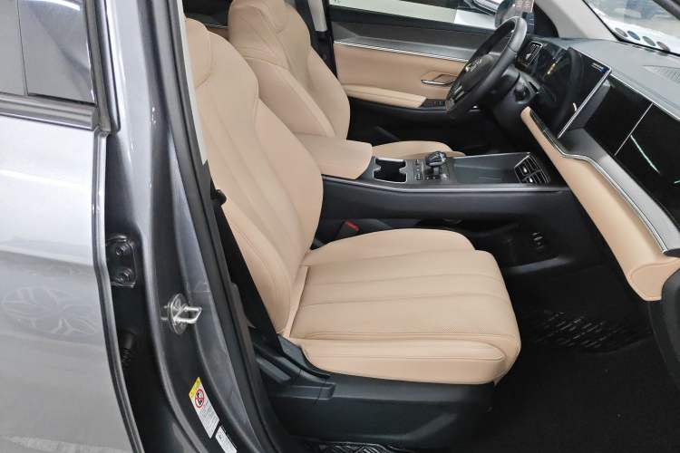 Used BYD Song Pro New Energy 2025 Second-Generation DM-i 75KM Leading Edition