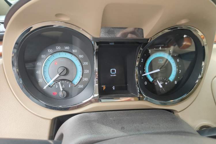 Used Buick LaCrosse 2011 2.4L SIDI Luxury Edition