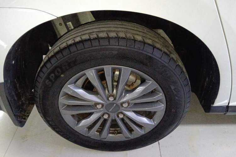 Used SAIC MAXUS G50 2021 1.5T Manual Touring B
