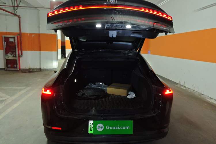 Used CHANGAN NEVO A07 2025 Blue Whale Pure Electric 710 Flagship Model Trunk