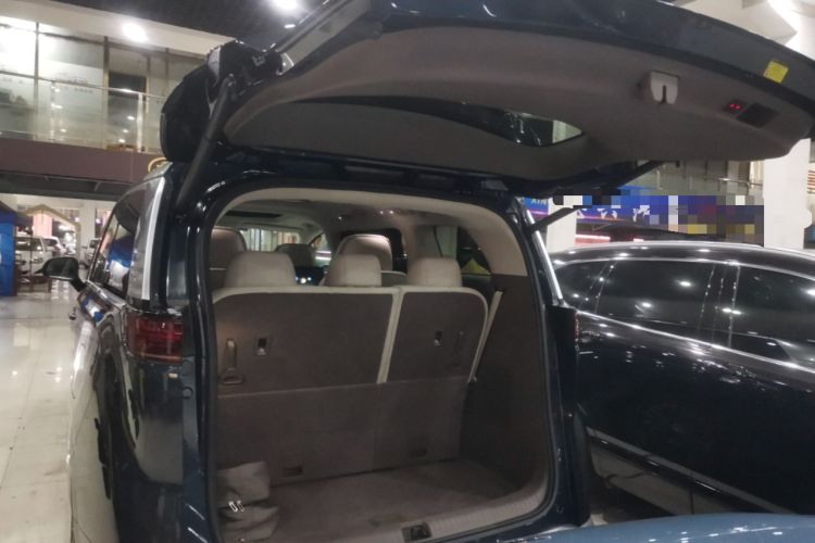 Used Denza D9 2022 DM-i 970 Four-Wheel Drive Flagship Model
