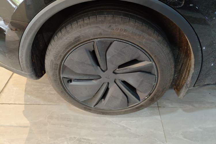 Used Tesla Model Y 2026 Rear-Drive Model