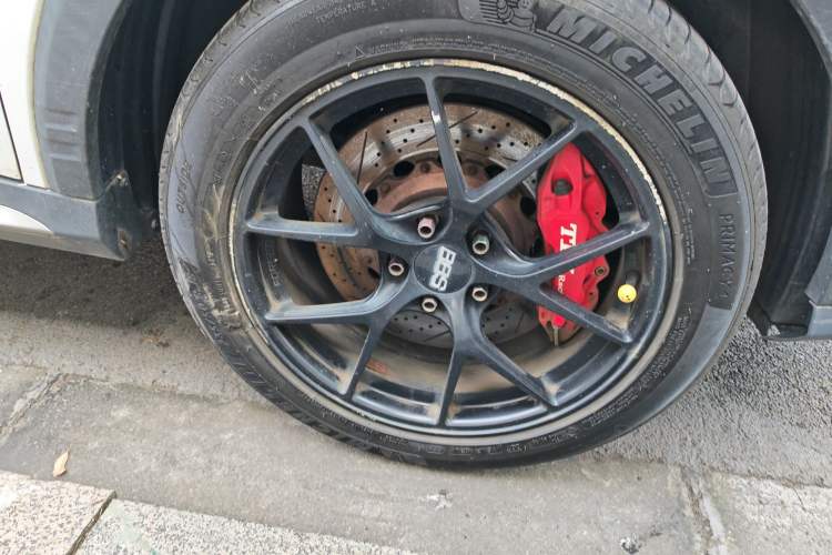 Used Roewe RX5 2016 30T Four-Wheel Drive Automatic Internet Smart Luxury Edition
