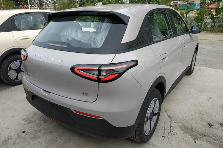 Used Geely Galaxy Geome 2026 Model 310km Youth Edition Rear Right 45 Deg
