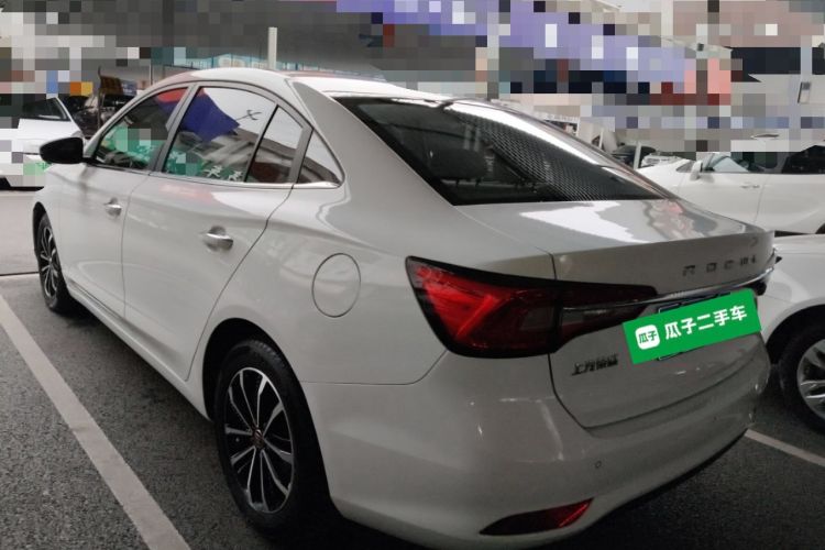 Used Roewe i5 2020 1.5L Automatic 4G Connect Luxury Flagship Edition
