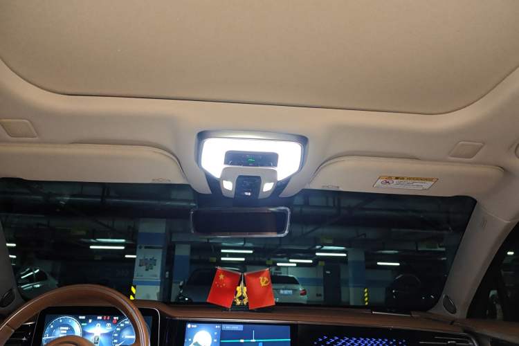 Used Hongqi H9 2020 2.0T Smart Connect Flagship Edition
