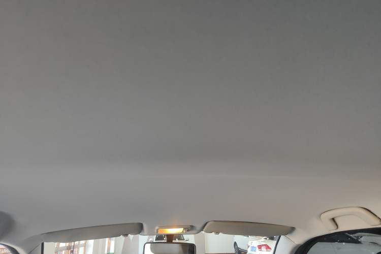 Used Geely Auto Diamond 2013 1.5L Manual Elite Model
