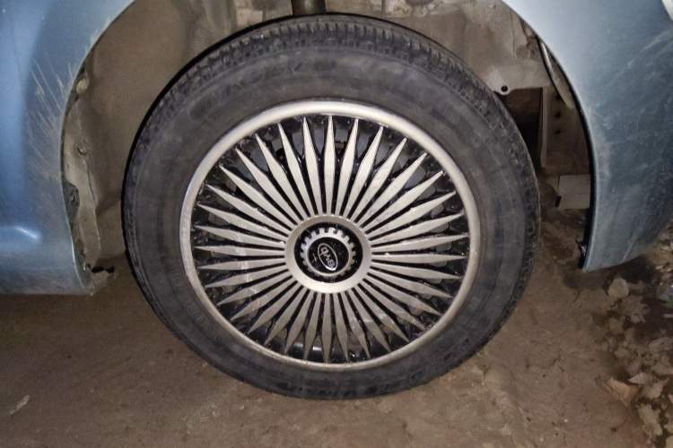 Used BYD F0 2011 Shangku Edition 1.0L XuanKu Model
