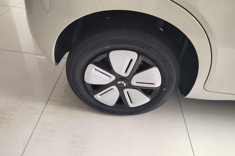 Used Wuling Hongguang MINIEV 2025 Four-Door Version Zhenxiang+ Edition