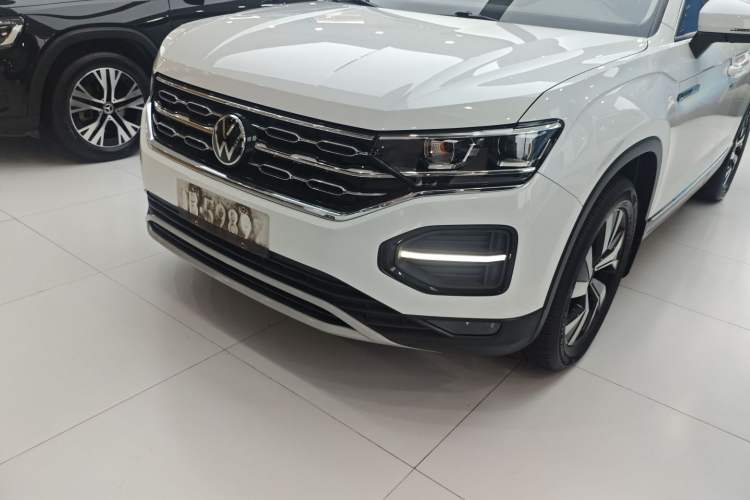 Used Volkswagen Tayron 2021 330TSI Two-Wheel-Drive 3rd Anniversary Limited Edition
