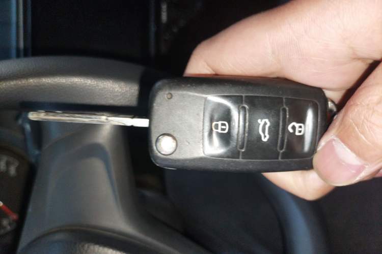 Used Volkswagen Polo 2016 1.4L Manual Fashion Model