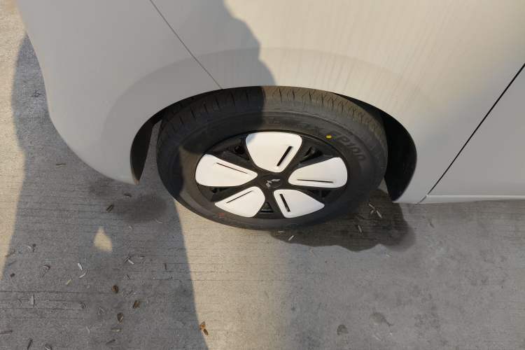 Used Wuling Hongguang MINIEV 2025 Four-Door Version Advanced Edition
