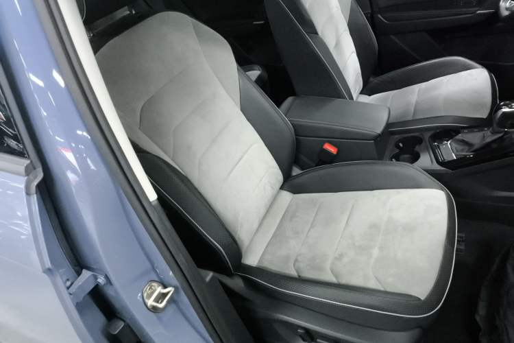 Used Volkswagen Tayron X 2020 330TSI Two-Wheel Drive Luxury Smart Connectivity Version