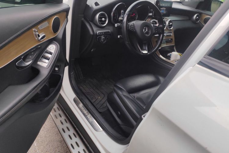 Used Mercedes-Benz GLC Coupe 2019 GLC 260 4MATIC Coupe SUV
