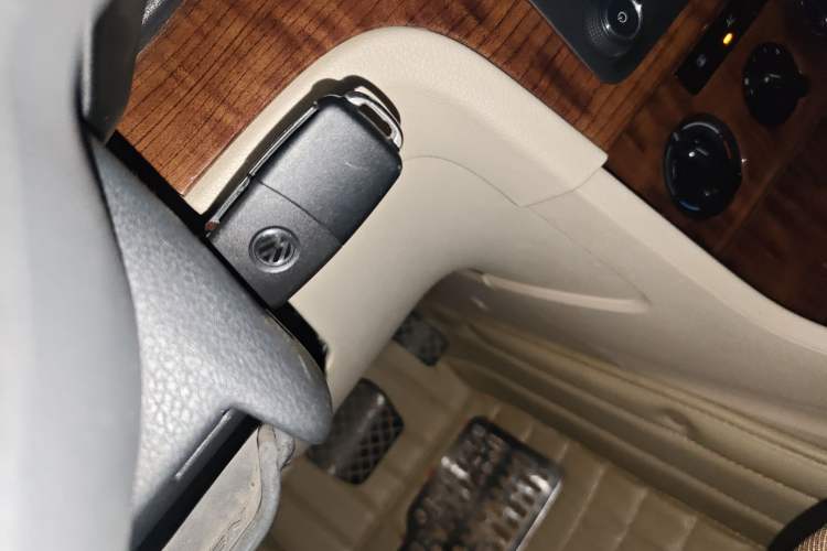 Used Volkswagen Lavida 2013 1.4TSI DSG Comfort Edition Vehicle Key