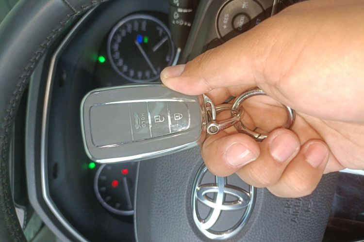 Used Toyota Avalon 2019 2.0L XLE Premium Edition China VI
