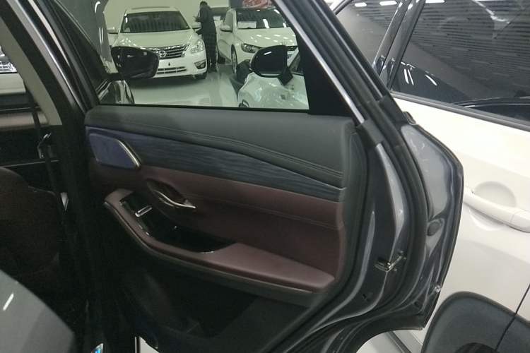 Used JETOUR X90 PRO 2024 2.0T DCT Flagship Edition 5 Seats