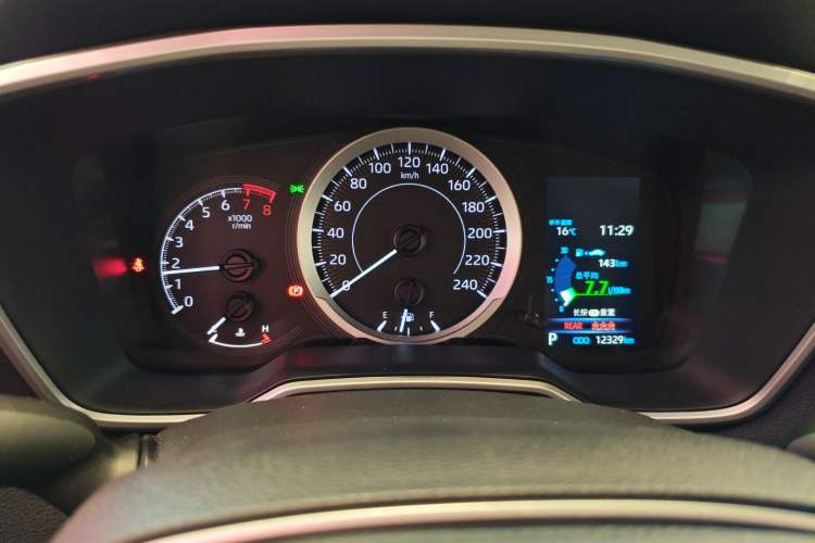 Used Toyota FRONTLANDER 2022 2.0L CVT Luxury PLUS Edition
