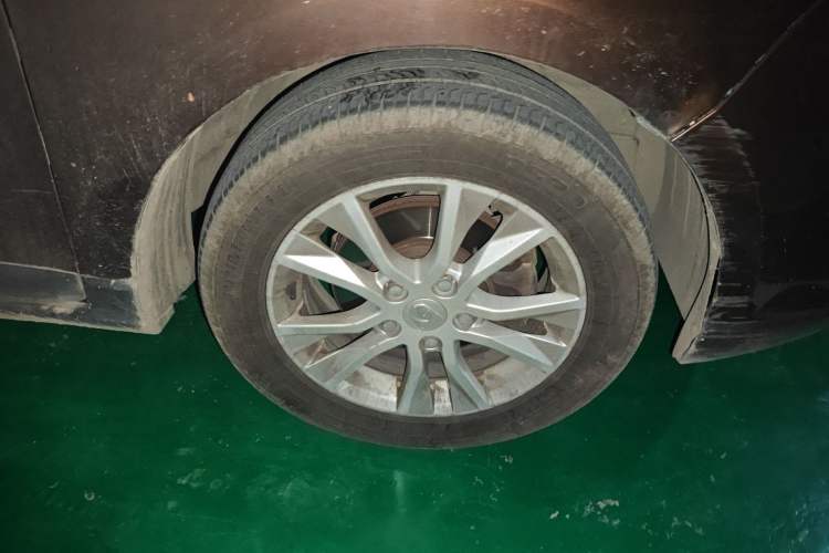 Used Baojun 730 2015 1.8L Manual Comfort ESP Version 7-seater
