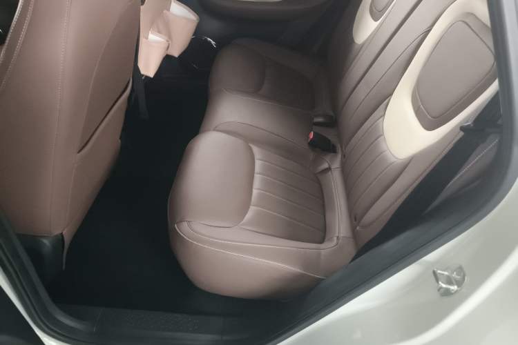 Used Wuling Bingo 2023 333 km Lingxi Connected+ Version
