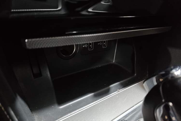 Used MG 6 2017 20T Automatic Luxury Smart Connect Version China V Standard