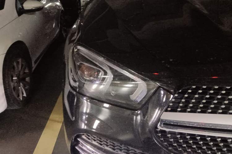 Used Mercedes-Benz GLE Coupe 2020 GLE 350 4MATIC Coupe SUV Fashion Model