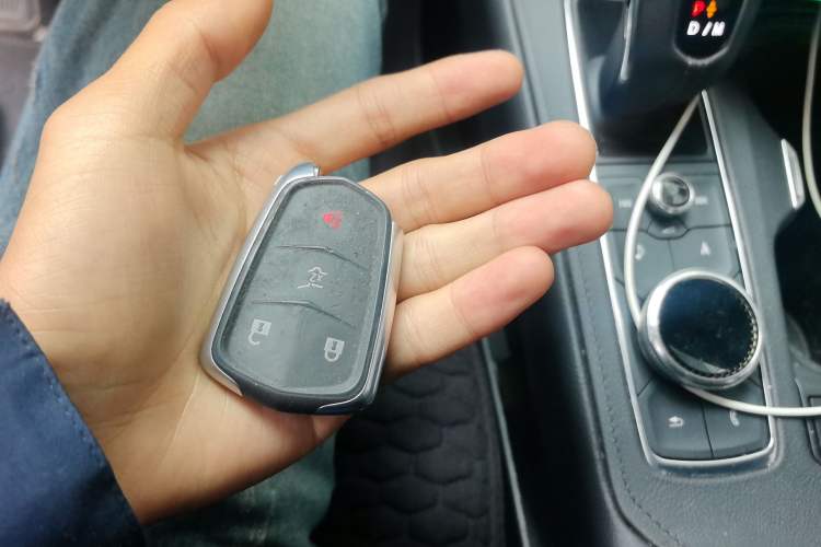 Used Cadillac XT4 2018 28T Two-Wheel Drive Leading Version
